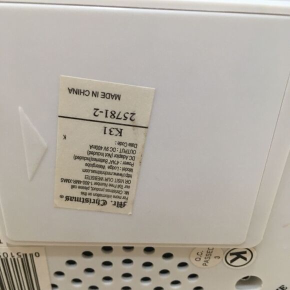 MR CHRISTMAS NORTH LODGE FISHING THEME SNOW GLOBE - Picture 7 of 12